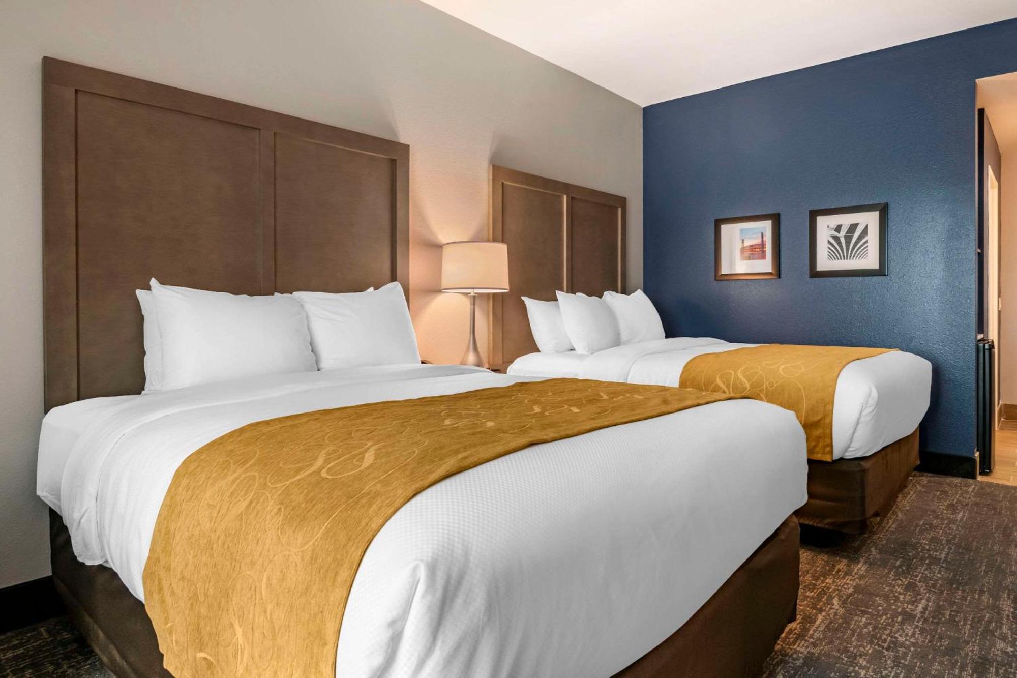Comfort Inn & Suites Jacksonville - Orange Park Near Naval Air Station Dış mekan fotoğraf