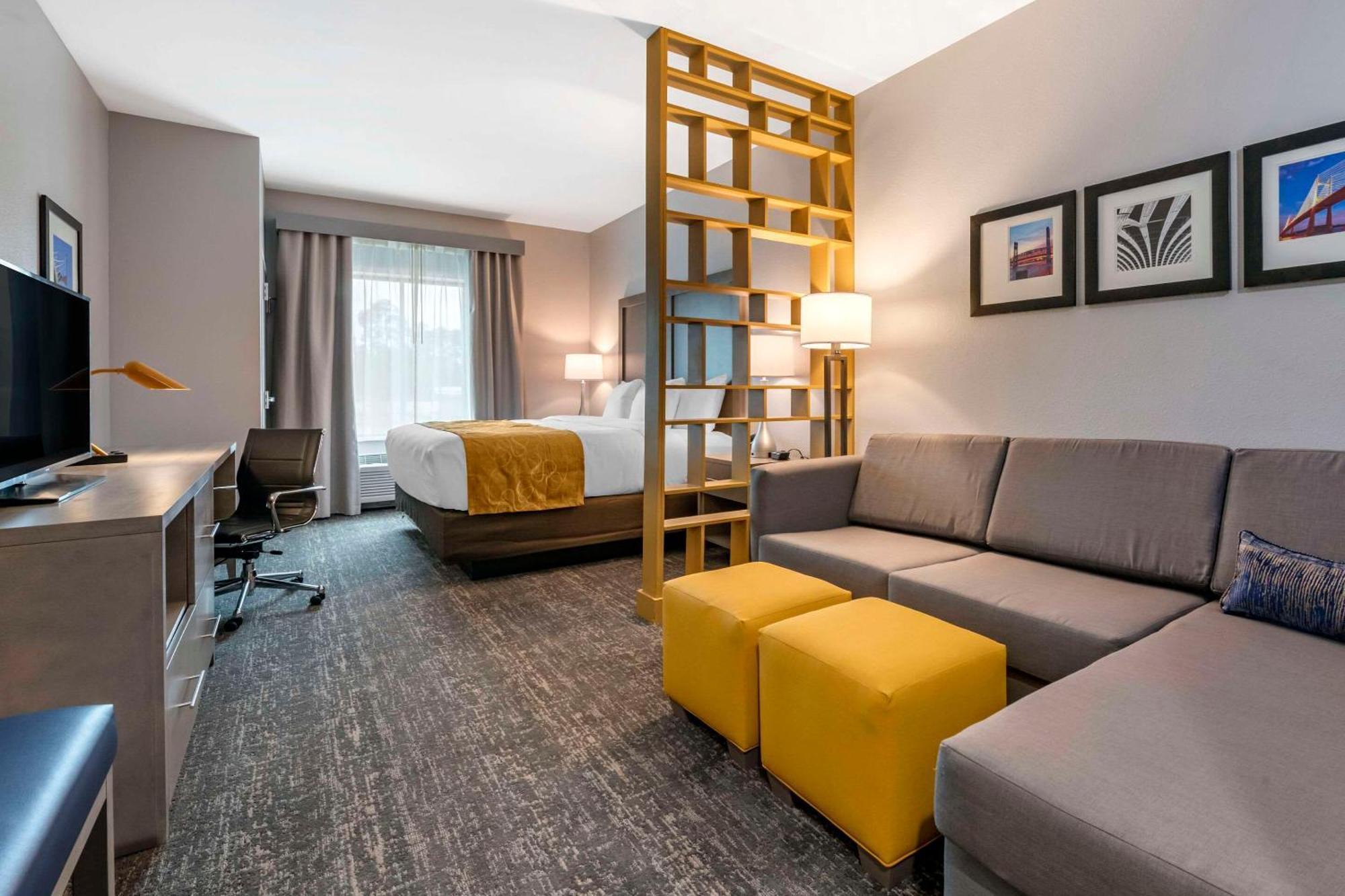 Comfort Inn & Suites Jacksonville - Orange Park Near Naval Air Station Dış mekan fotoğraf