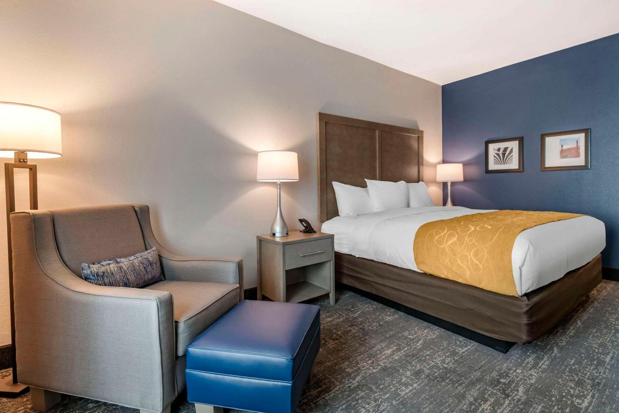 Comfort Inn & Suites Jacksonville - Orange Park Near Naval Air Station Dış mekan fotoğraf