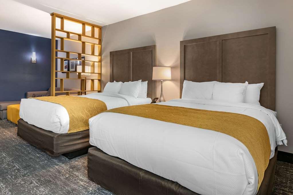 Comfort Inn & Suites Jacksonville - Orange Park Near Naval Air Station Oda fotoğraf